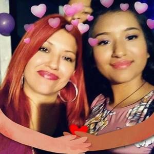 Meet your Posher, Adela